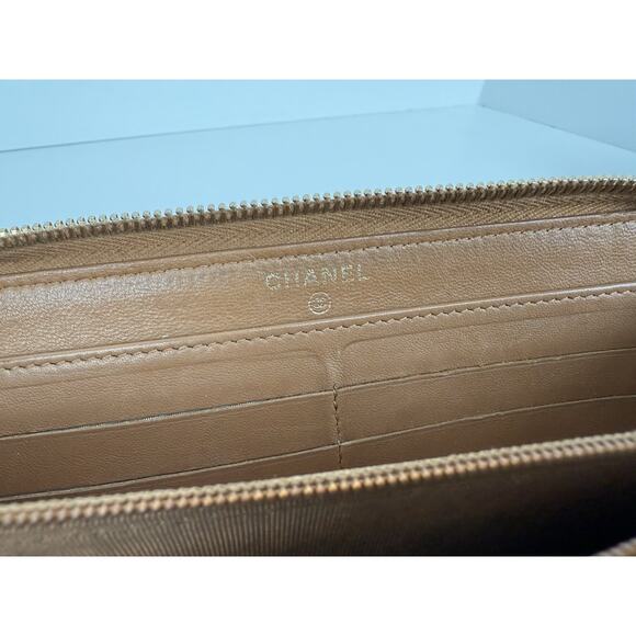 Chanel Timeless Quilted Leather Zip Around Wallet Brown with Gold Hardware - Picture 13 of 14